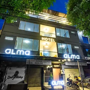 Alma 2* Medellin